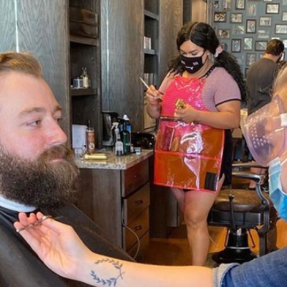 Meet your Posher, Alondra - Picture 5 of 6